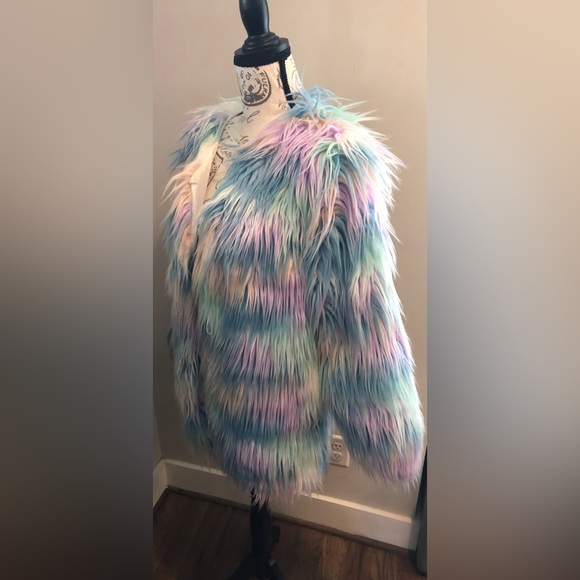Pastel color-block shaggy faux fur coat XL - Picture 7 of 9